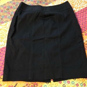 White House Black Market Black Skirt Sz 8